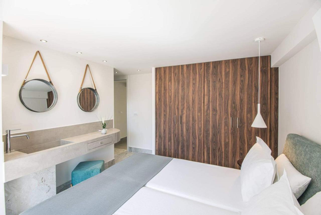 Nama Sea Side Suites Pláka Dış mekan fotoğraf