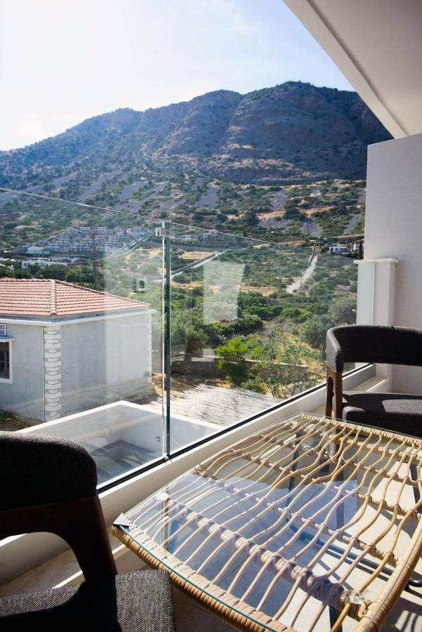 Nama Sea Side Suites Pláka Dış mekan fotoğraf