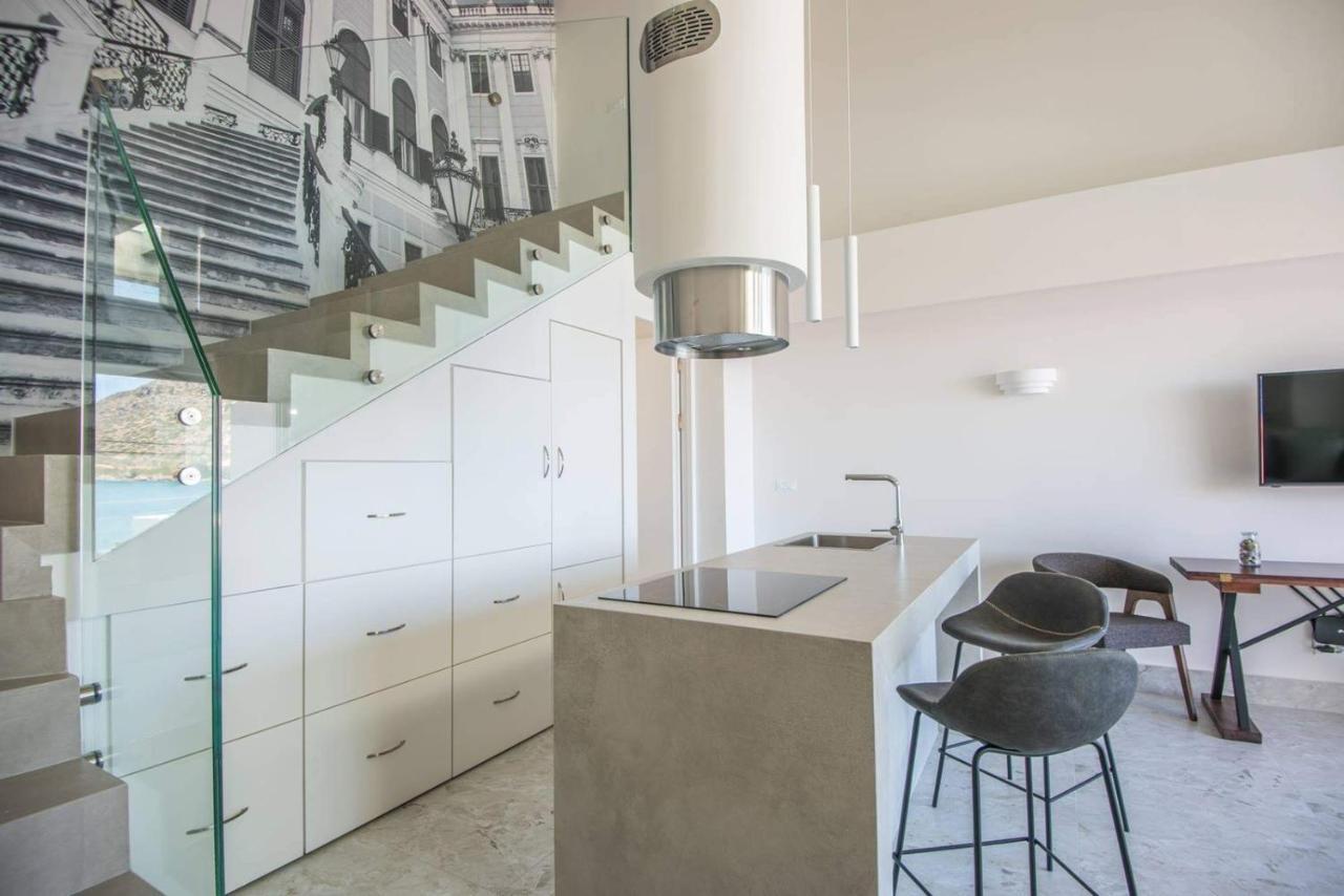 Nama Sea Side Suites Pláka Dış mekan fotoğraf